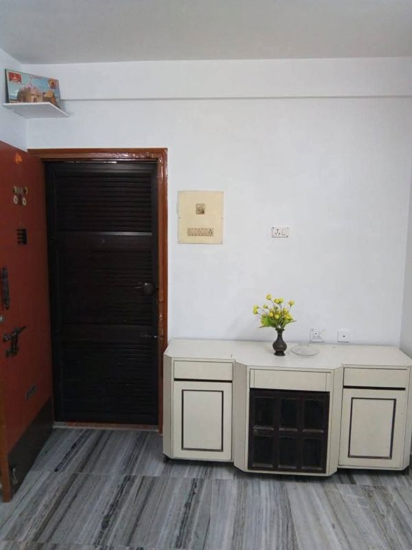 1 BHK + Pooja Room,Study Room Apartment For Rent in Aristo Estate