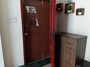 Furnished Amenities in 2 BHK Apartment at Hiranandani Estate, Ghodbunder Road – for Rent