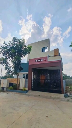  Plot – Exterior View View at Thaiyur - for Sale