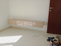2 BHK Apartment For Rent in Trident 9