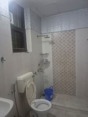 Bathroom in 3 BHK Builder Floor at SRS Pearl Floors, Sector 88 – for Rent