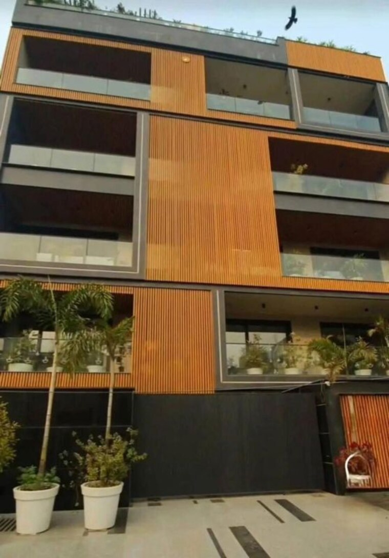 Exterior View, ansal-sushant-lok-i 3 Bedroom 215 Sq.Yd. Builder Floor In Sector 43 Gurgaon 10352005