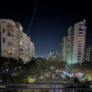  Pg – Exterior View View at Seawoods Sector 44a - for Rent