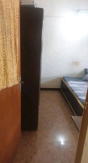 Bedroom in 2 BHK Apartment at 71 Las Palmas, Malabar Hill – for Rent