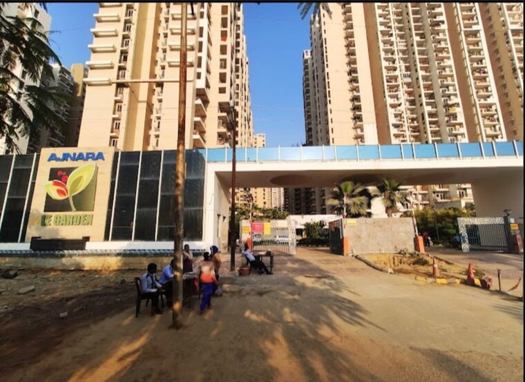 Exterior View, ajnara-le-garden 2 Bedroom 995 Sq.Ft. Apartment In Sector 16b Greater Noida Greater Noida 10352006