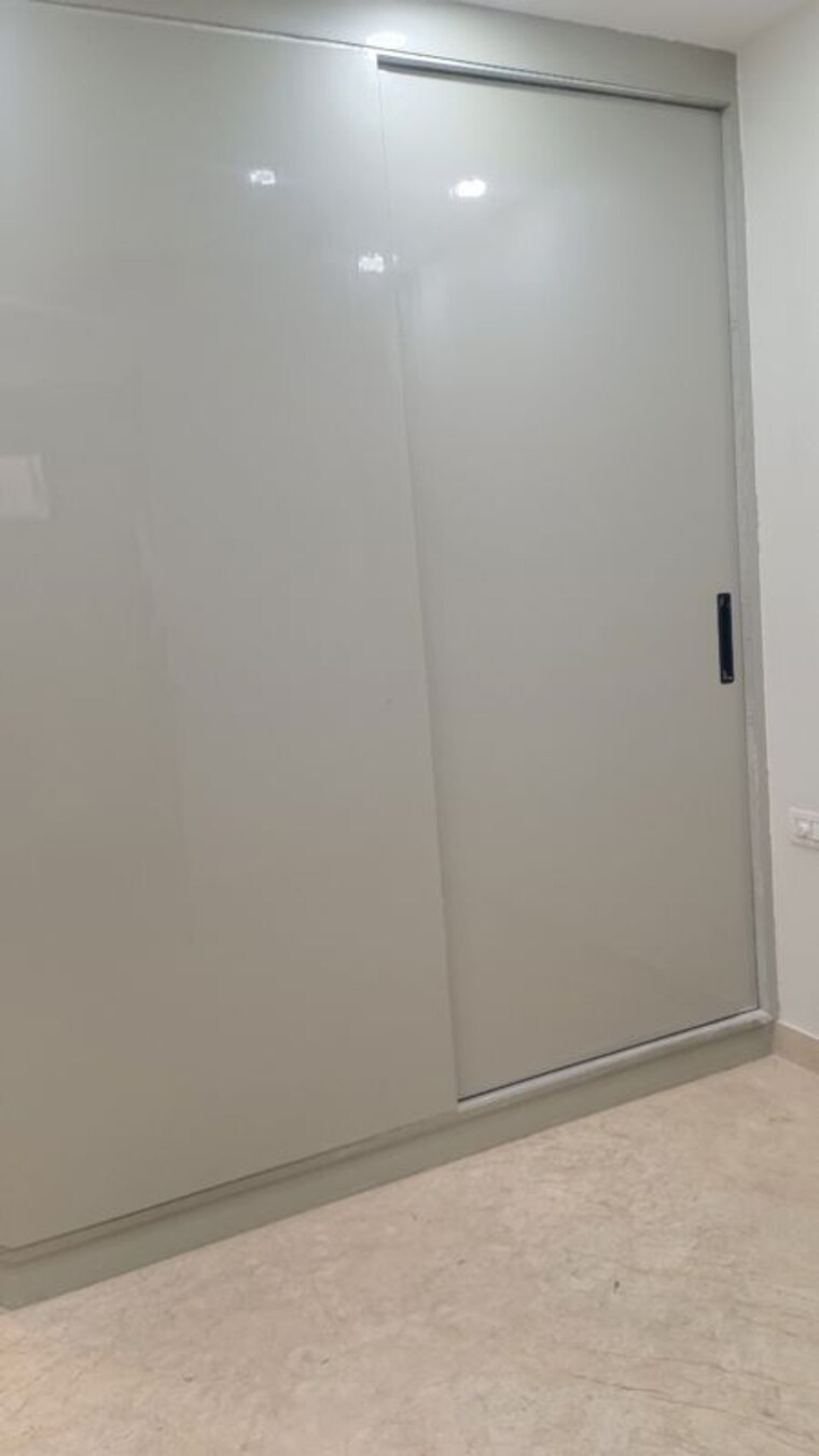 Room, new rajinder nagar 2 Bedroom 900 Sq.Ft. Builder Floor In New Rajinder Nagar Delhi 10352071