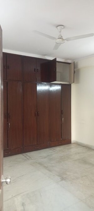 Room in 4 BHK Builder Floor at Gulmohar Park – for Sale
