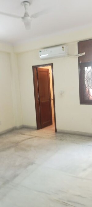 Room in 4 BHK Builder Floor at Gulmohar Park – for Sale