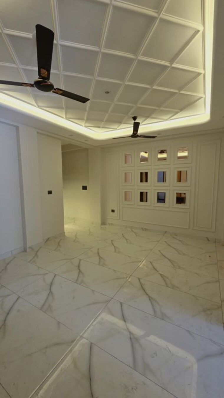  Parking, jakhan rajpur road 3 Bedroom 1250 Sq.Ft. Builder Floor In JakhaN Rajpur Road Dehradun 10352077