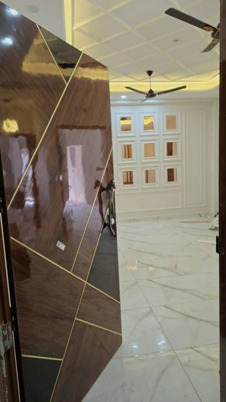 Bathroom, jakhan rajpur road 3 Bedroom 1250 Sq.Ft. Builder Floor In JakhaN Rajpur Road Dehradun 10352077