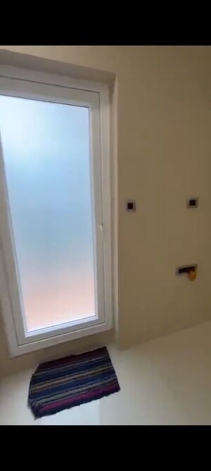 Furnished Amenities in 1 BHK Apartment at Kurla – for Rent