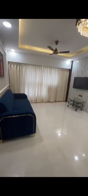 Team Area in 1 BHK Apartment at Kurla – for Rent