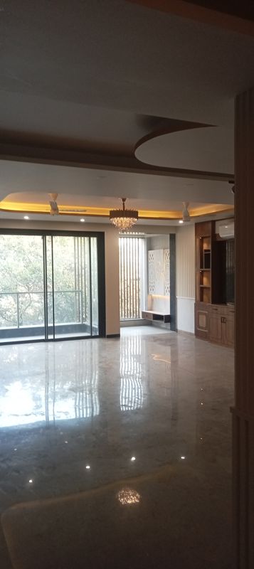 4 BHK + Pooja Room,Servant Room,Study Room Builder Floor For Sale in Green Park
