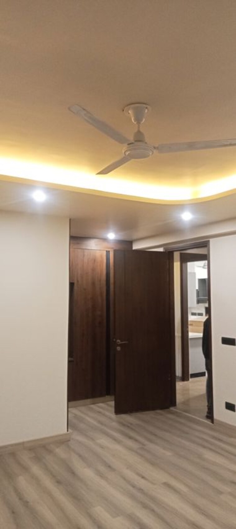 Room, green park 4 Bedroom 500 Sq.Yd. Builder Floor In Green Park Delhi 10352089