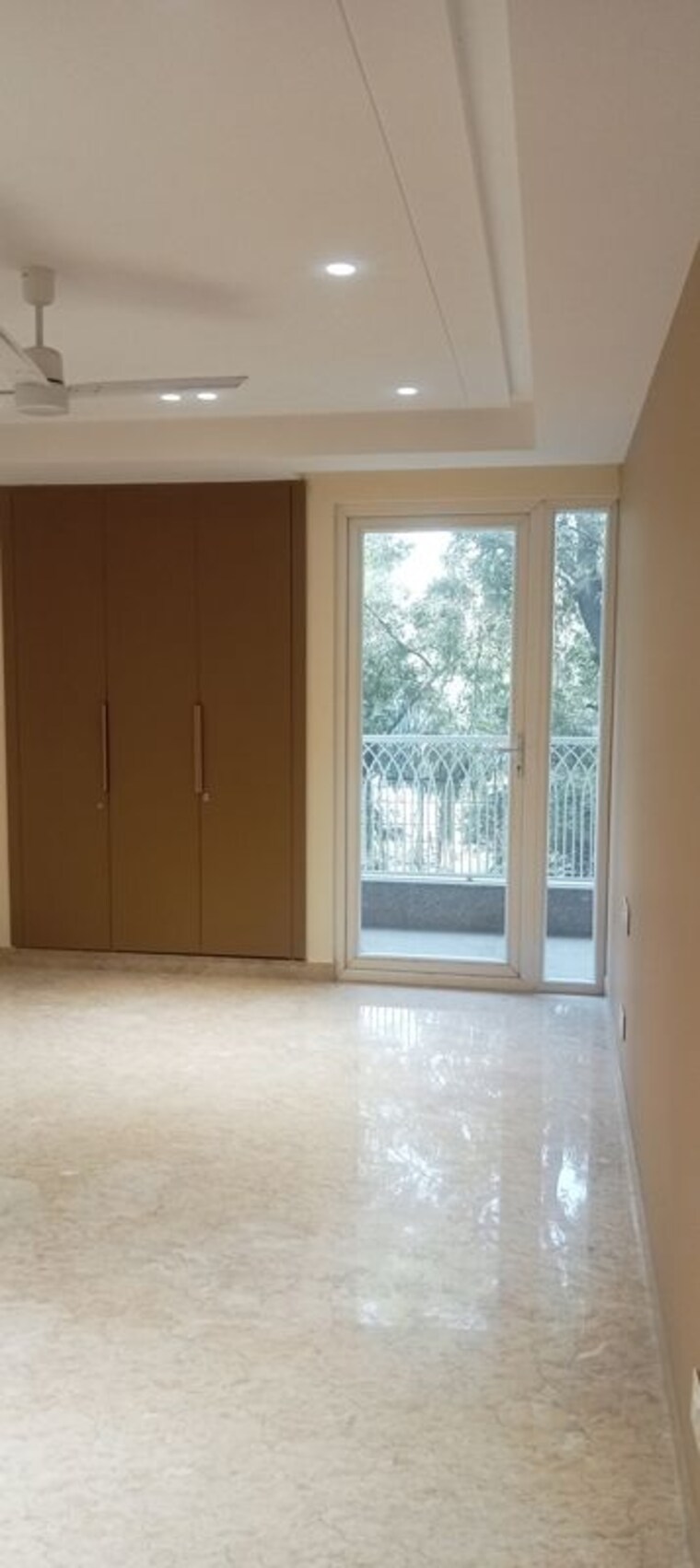 Room, green park 4 Bedroom 500 Sq.Yd. Builder Floor In Green Park Delhi 10352089