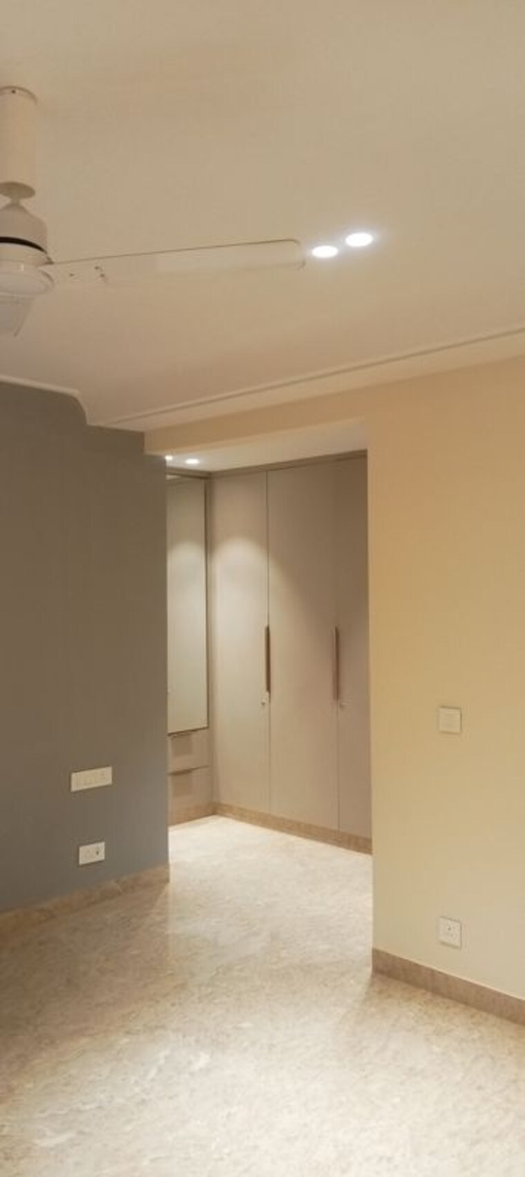 Room, green park 4 Bedroom 500 Sq.Yd. Builder Floor In Green Park Delhi 10352089