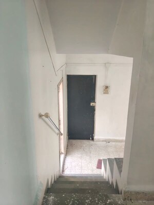 Furnished Amenities in 2 BHK Apartment at Naren Hills, Wanwadi – for Rent