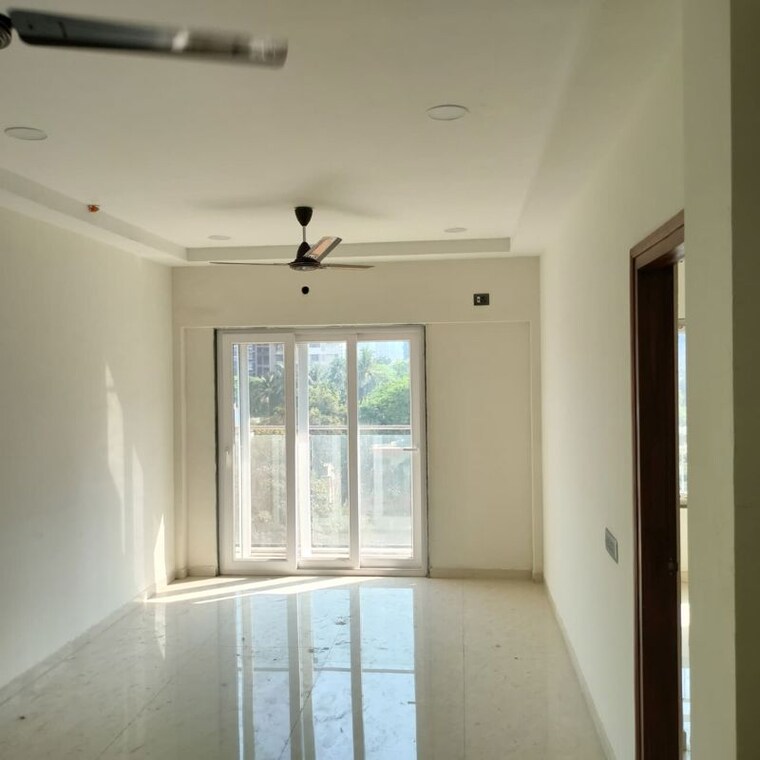 undefined, mhada-sector-r3 3 Bedroom 1000 Sq.Ft. Apartment In Goregaon West Mumbai 10352111