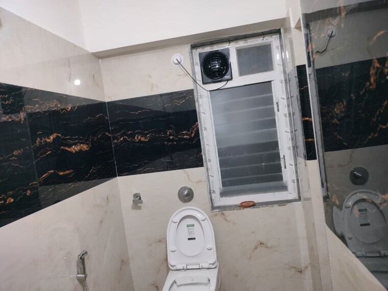 Bathroom, mhada-sector-r3 3 Bedroom 1000 Sq.Ft. Apartment In Goregaon West Mumbai 10352111