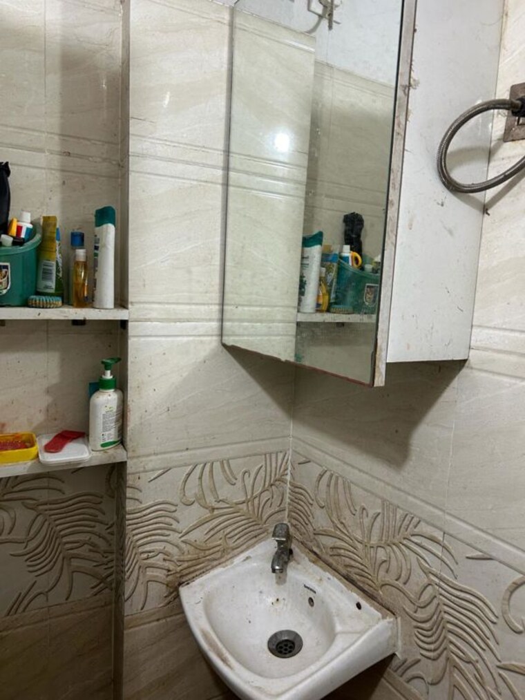 Bathroom, kharadi 1 Bedroom 400 Sq.Ft. Independent House In Kharadi Pune 10352118