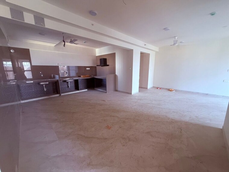  Parking, laxman nagar 3 Bedroom 1349 Sq.Ft. Apartment In Laxman Nagar Pune 10352123