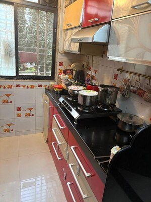 Kitchen in 1 BHK Apartment at Gokul Horizon, Kandivali East – for Rent