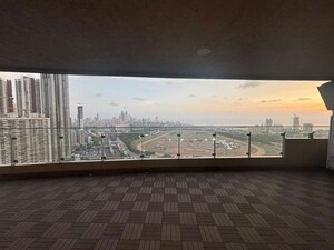Swimming Pool in 3 BHK Apartment at Lokhandwala Minerva Mahalaxmi, Mahalaxmi – for Sale