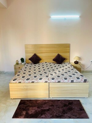 Bedroom in 1 RK Builder Floor at Mohyal Colony – for Rent