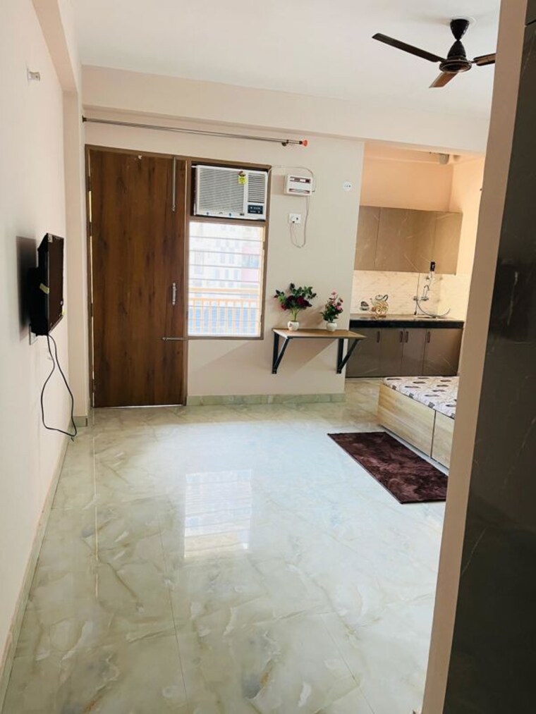 Room, mohyal colony 1 RK 250 Sq.Ft. Builder Floor In Mohyal Colony Gurgaon 10352083