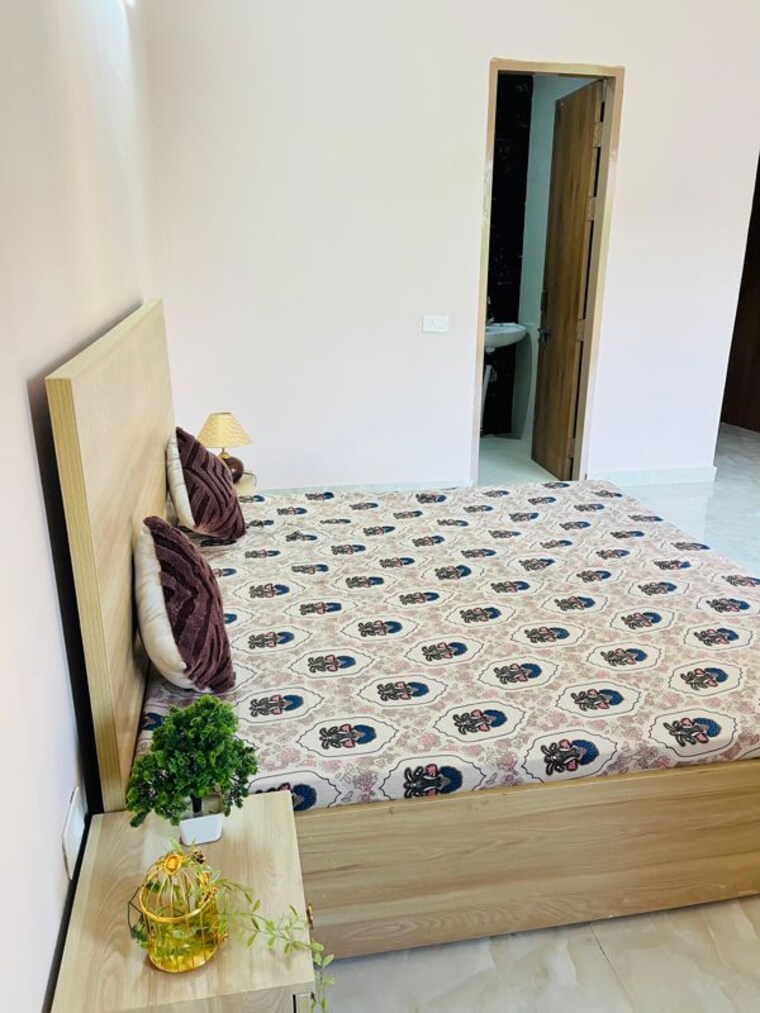 Bedroom, mohyal colony 1 RK 250 Sq.Ft. Builder Floor In Mohyal Colony Gurgaon 10352083