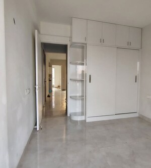 Master Bedroom in 3.5 BHK Apartment at Conscient Heritage Max, Sector 102 – for Rent