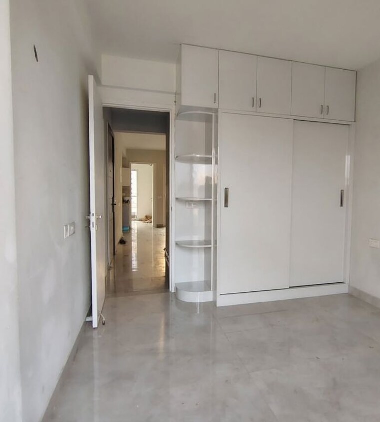 Master Bedroom, conscient-heritage-max 3.5 Bedroom 1931 Sq.Ft. Apartment In Sector 102 Gurgaon 10352147