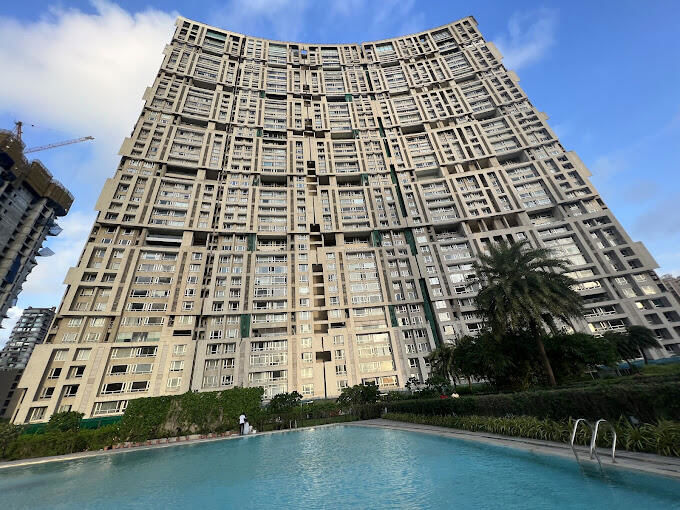 4 BHK + Servant Room,Study Room 2310 Sq.Ft. Apartment in Godrej One Mahalaxmi