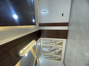 Furnished Amenities in 3 BHK Builder Floor at BPTP District 3, Sector 85 – for Sale