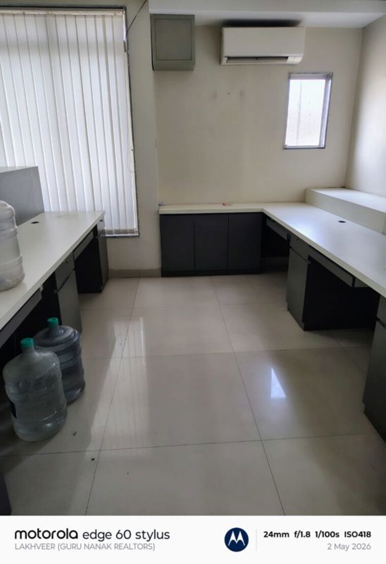 Team Area, ikon-wall-street-24 Commercial Office Space 1700 Sq.Ft. In Warje Pune 10352157