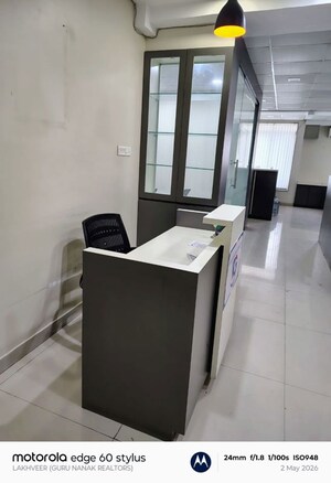  Office Space – Entrance View at Ikon Wall Street 24, Warje - for Rent