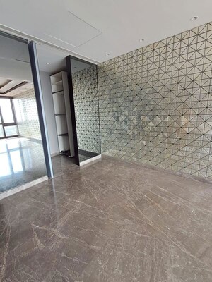 Room in 4 BHK Apartment at Lodha Trump Tower, Worli – for Sale