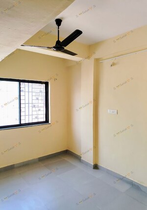 Room in 1 BHK Builder Floor at Vishal Nagar – for Rent