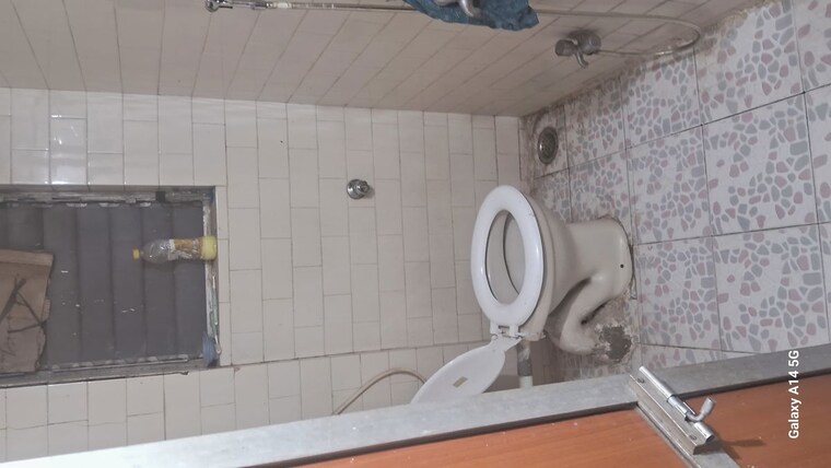Bathroom, shree-ashirwad-chs-kopar 1 Bedroom 700 Sq.Ft. Apartment In Kopar Khairane Navi Mumbai 10352182
