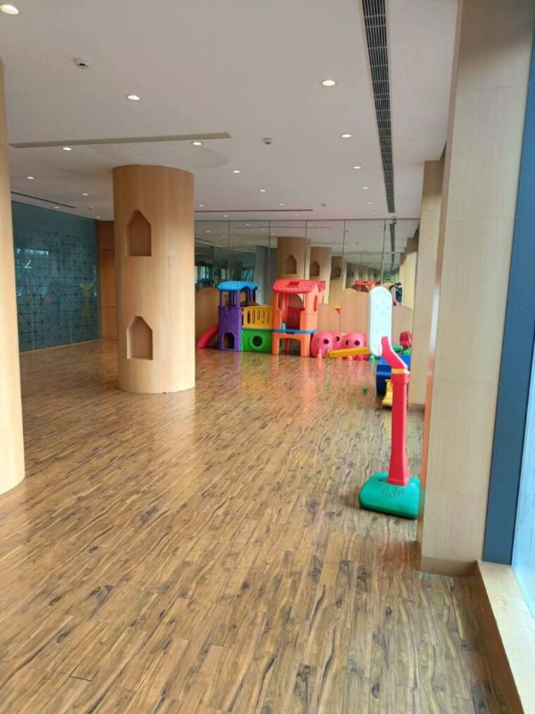  Parking, dlf-cyber-city 1 RK 662 Sq.Ft. Builder Floor In Sector 24 Gurgaon 10352198