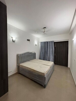 Bedroom in 2 BHK Apartment at Dlf Cyber City, Sector 24 – for Rent