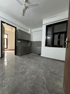 1 BHK + Servant Room,Extra Room Apartment For Rent in Chattarpur