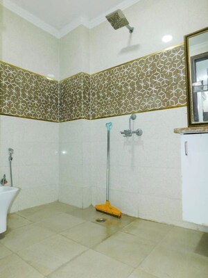 Bedroom in 3 BHK Apartment at Palm Residency Chhatarpur, Chattarpur – for Rent