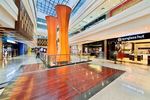  Showroom For Rent in Kurla West