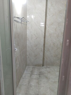 Bathroom in 1 BHK Builder Floor at Sector 36 – for Rent