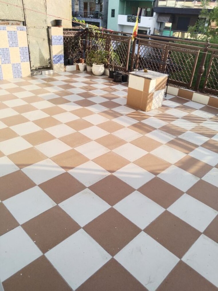 Balcony, sector 36 1 Bedroom 1600 Sq.Ft. Builder Floor In Sector 36 Noida 10352278