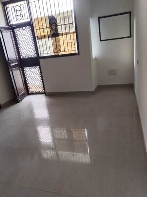 Living Room in 1 BHK Builder Floor at Sector 49 – for Rent