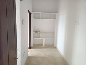 Room in 3 BHK Apartment at Narsingi – for Sale