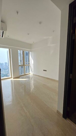 Room in 3 BHK Apartment at Sandesh Nagar – for Rent