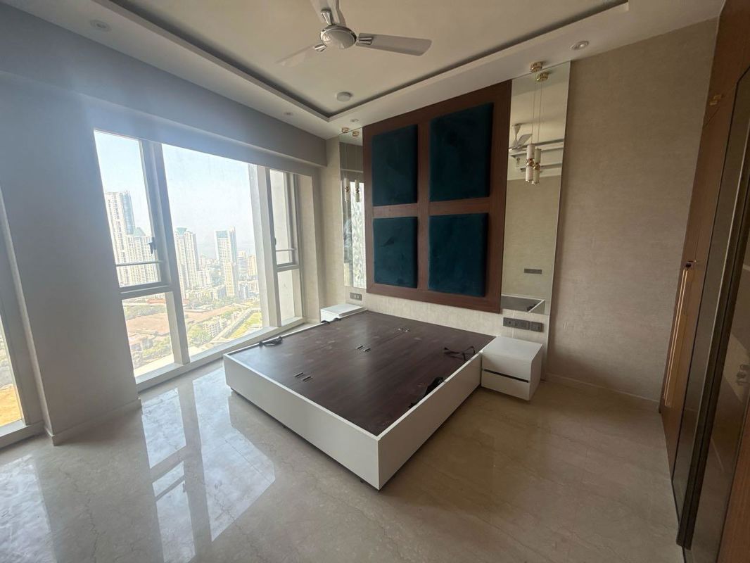 5 BHK + Pooja Room,Servant Room,Study Room Apartment For Rent in Sandesh Nagar